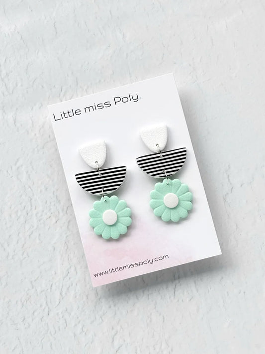 Nautical Daisy Dangle - Mint Green