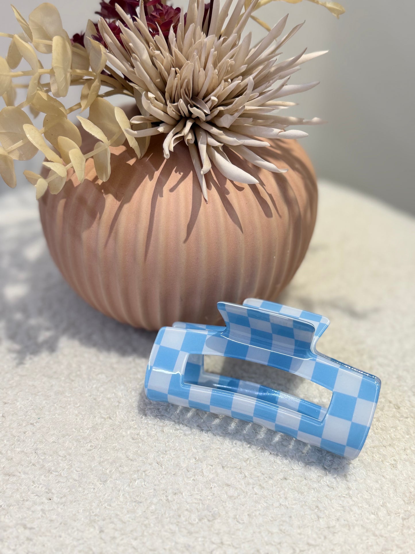 ‘Vivid Vibes’ Hair Claws