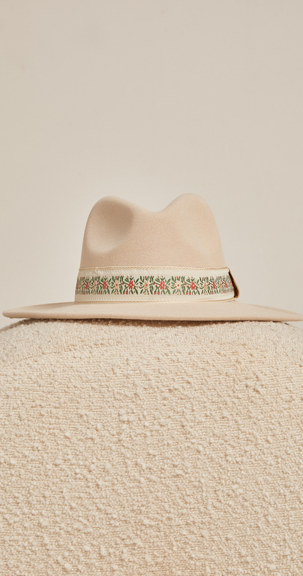 Brenda Fedora - Cream