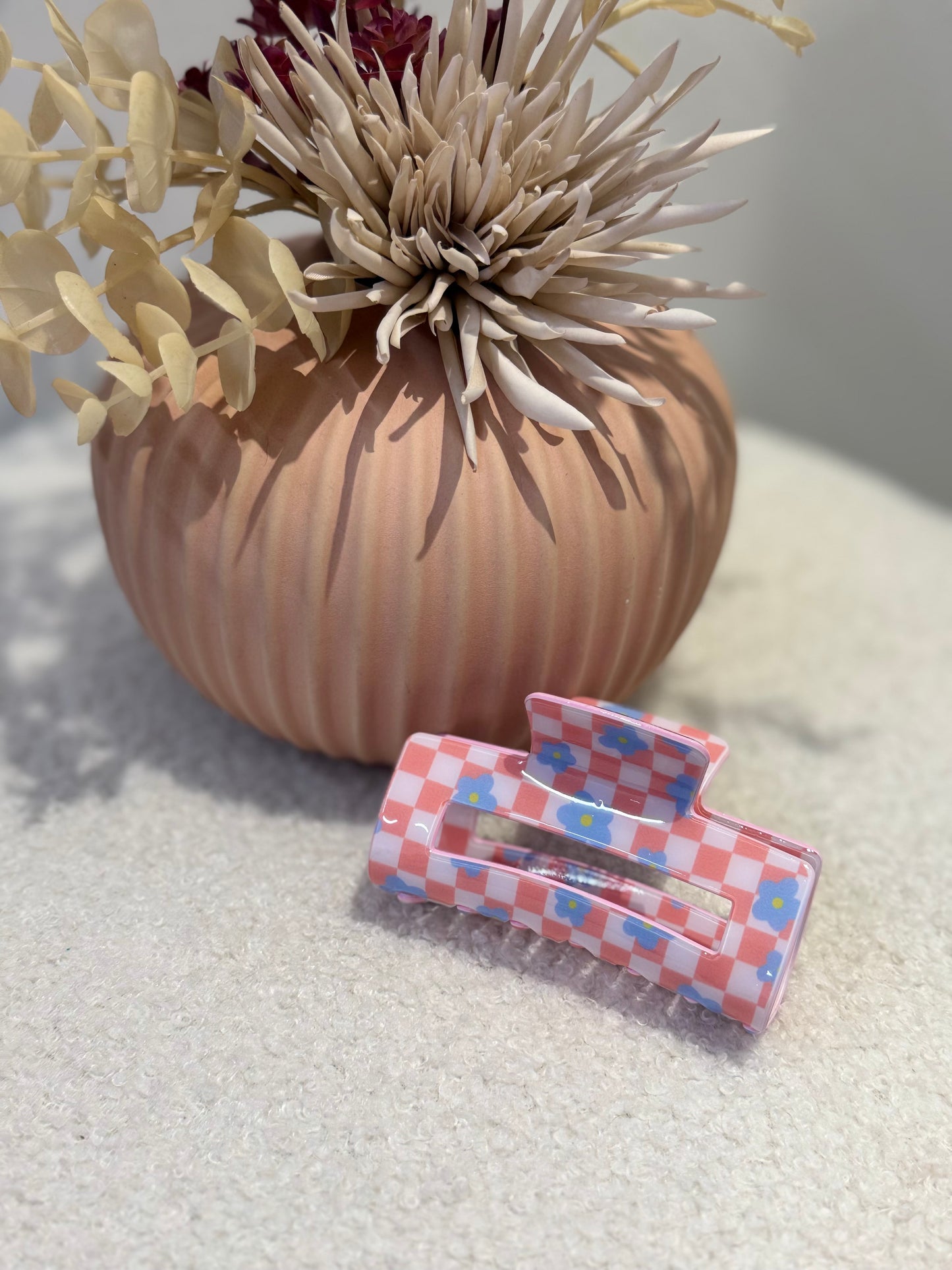 ‘Vivid Vibes’ Hair Claws