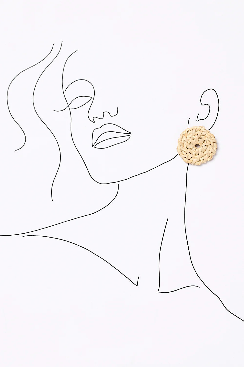 Rattan Button Earrings in Natural