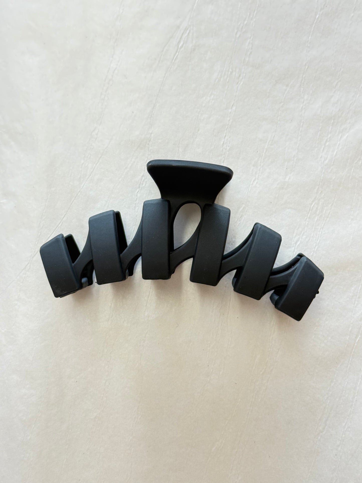 ‘Timeless Neutrals’ Hair Claws