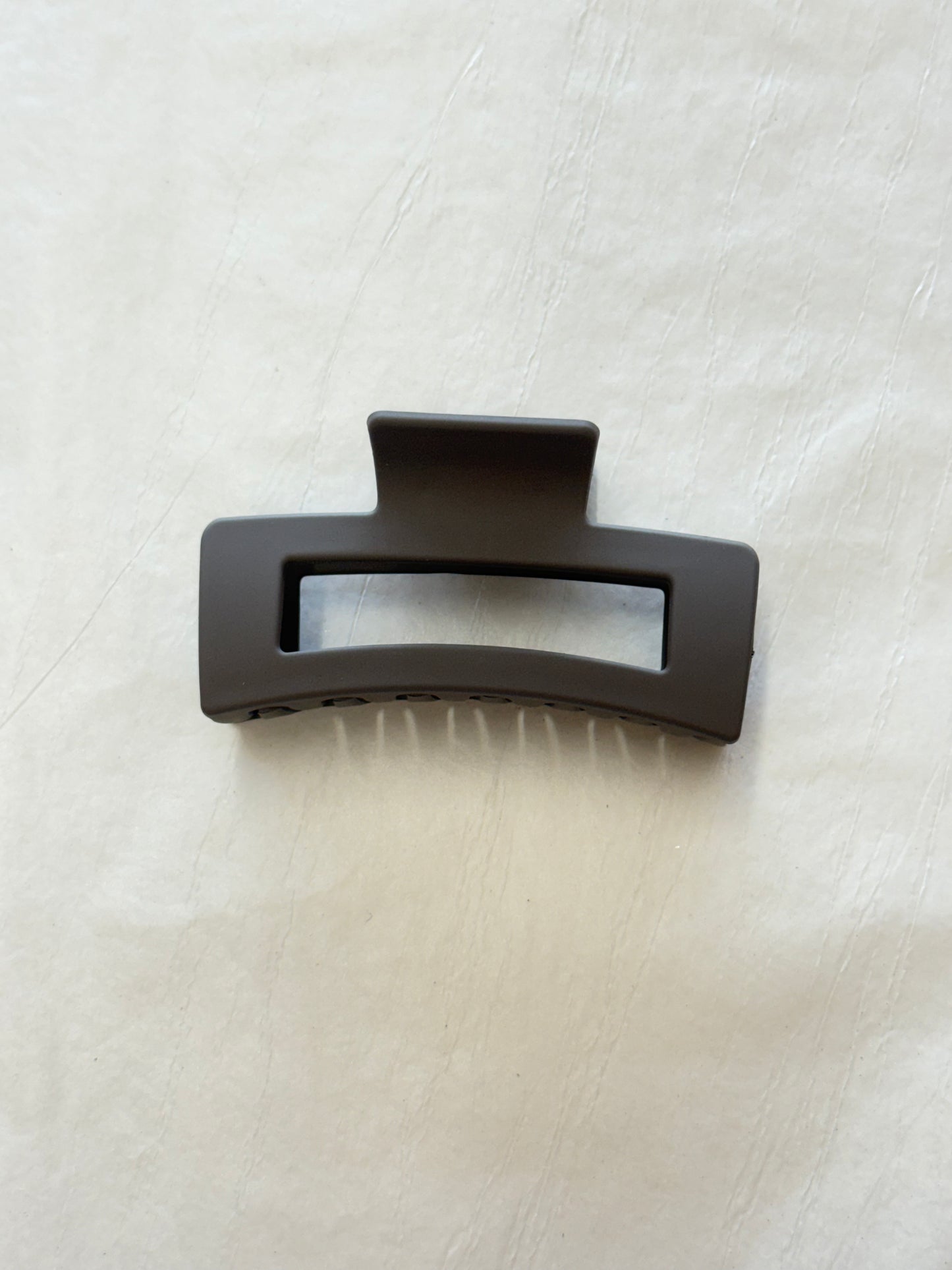 ‘Timeless Neutrals’ Hair Claws