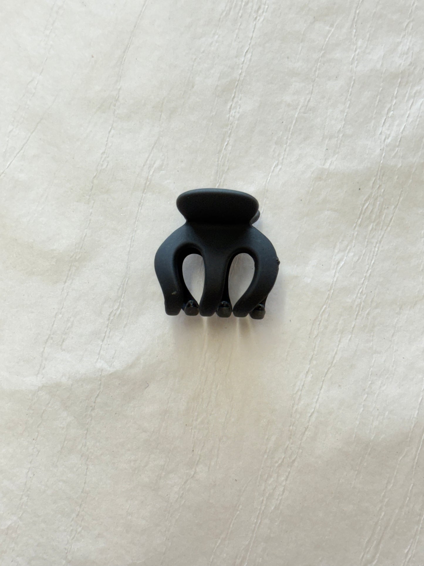 ‘Timeless Neutrals’ Hair Claws