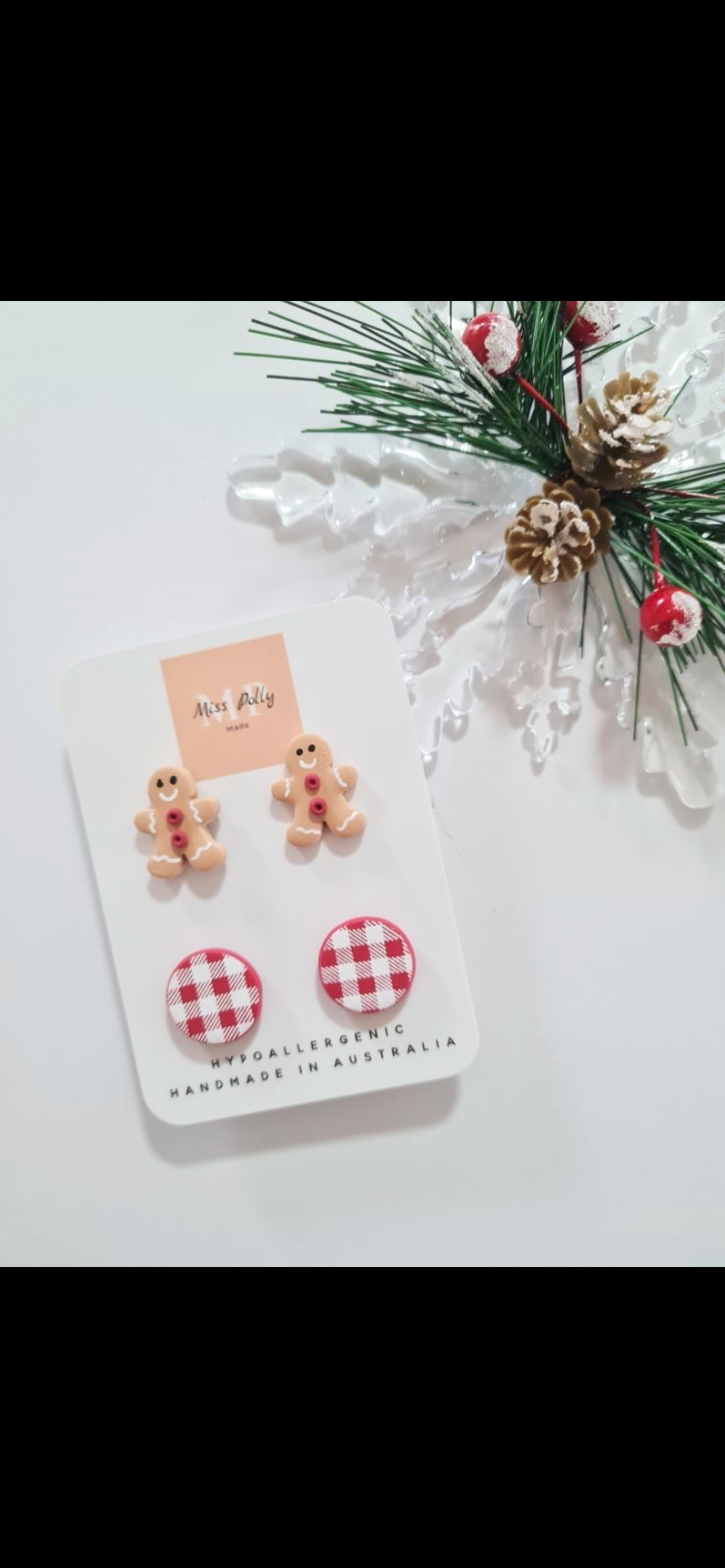 Gingerbread Man and Red Gingham Stud Pack