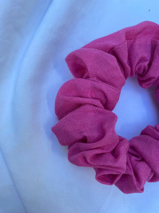 Fuchsia Scrunchie