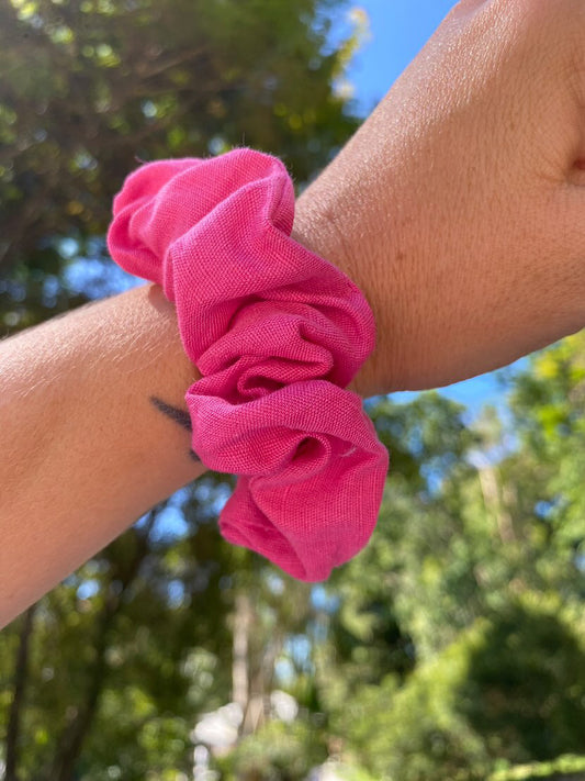 Fuchsia Scrunchie